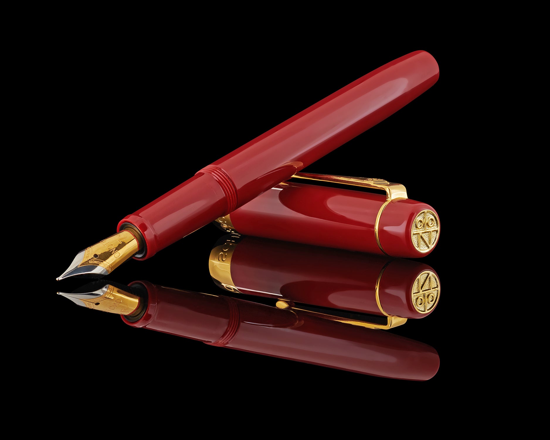 Scholar Ruby Fountain Pen
